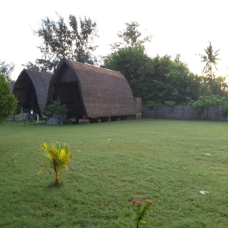 Sasak Island Bungalows Ilhas Gili Quarto foto